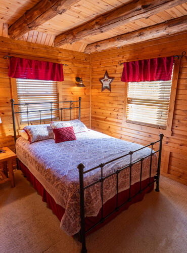 UNCLE-TOMS-CABINS_WC_19